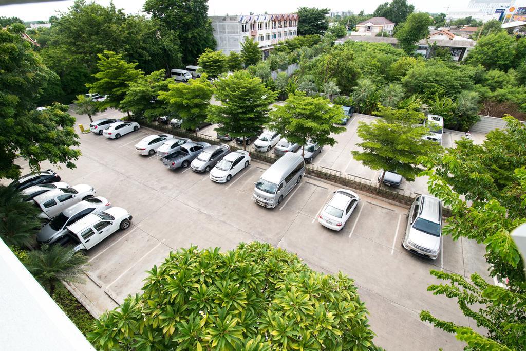 Sima Thani Hotel Nakhon Ratchasima Ngoại thất bức ảnh